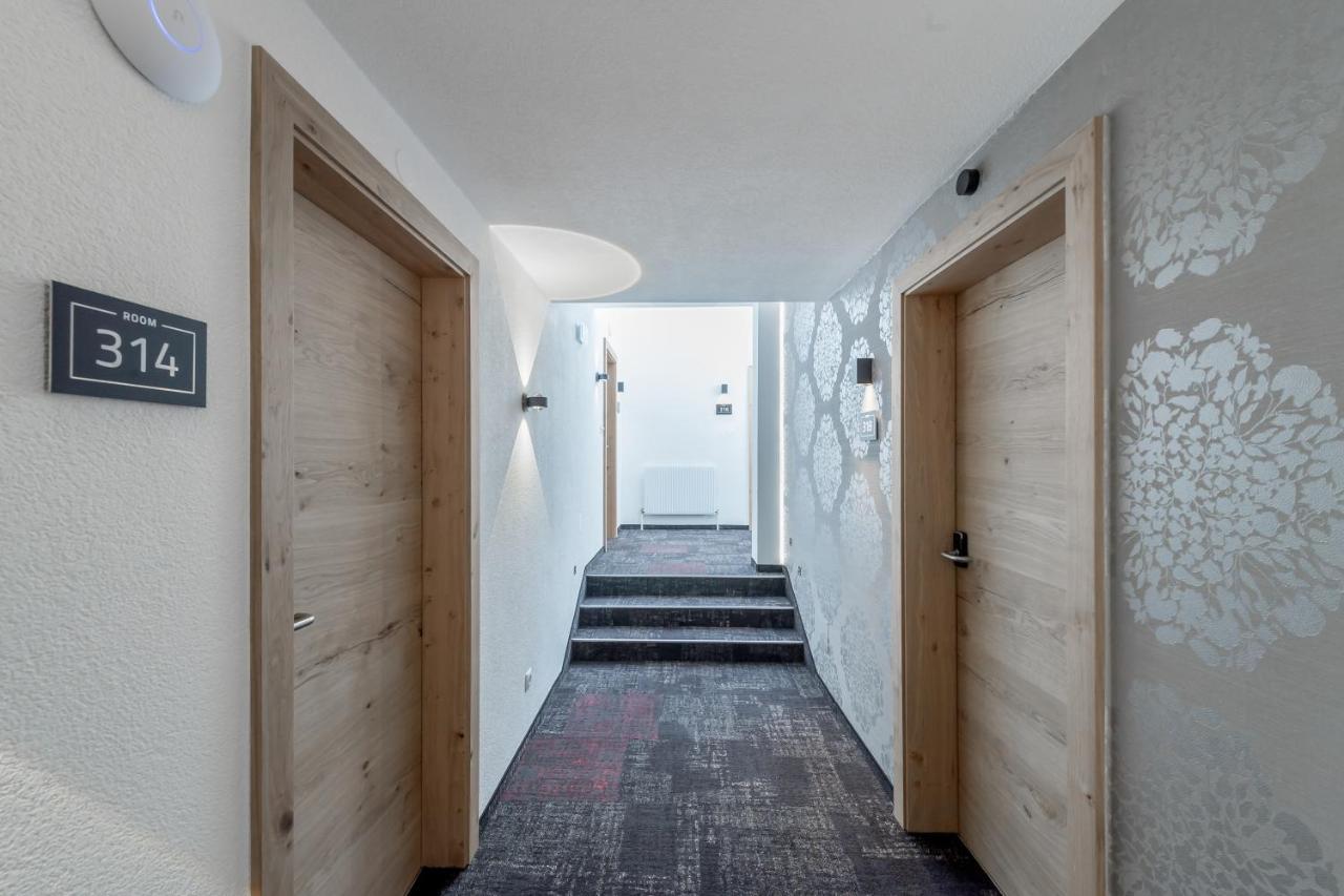 Hotel Grauer Baer Solden Luaran gambar